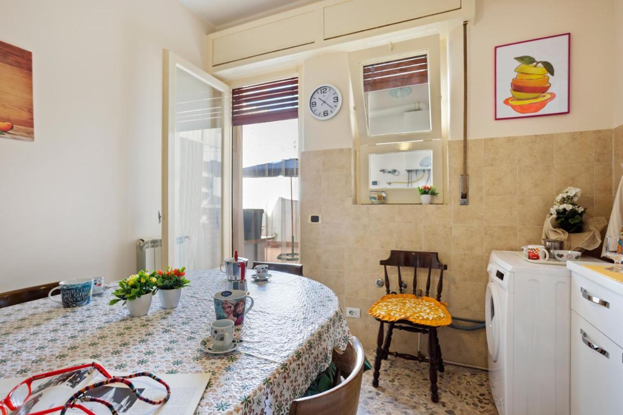 Tra Il Centro E Il Mare Apartment Con Terrazzo Aci Castello Dış mekan fotoğraf